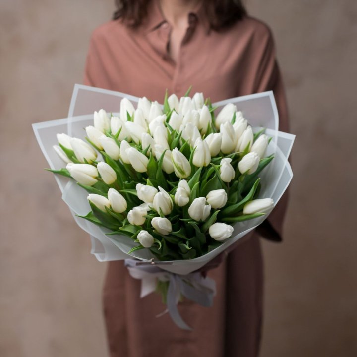 51 белый тюльпан в Ульяновске